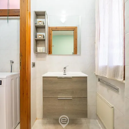 Estay - La Perla Nel Blu